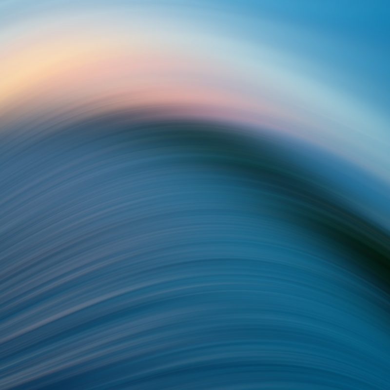 wave-683415_1920